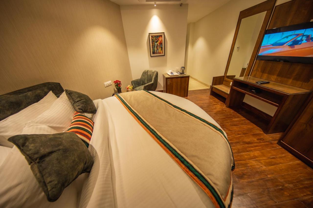 Justa Grand View Resort & Spa, Manali Exterior photo