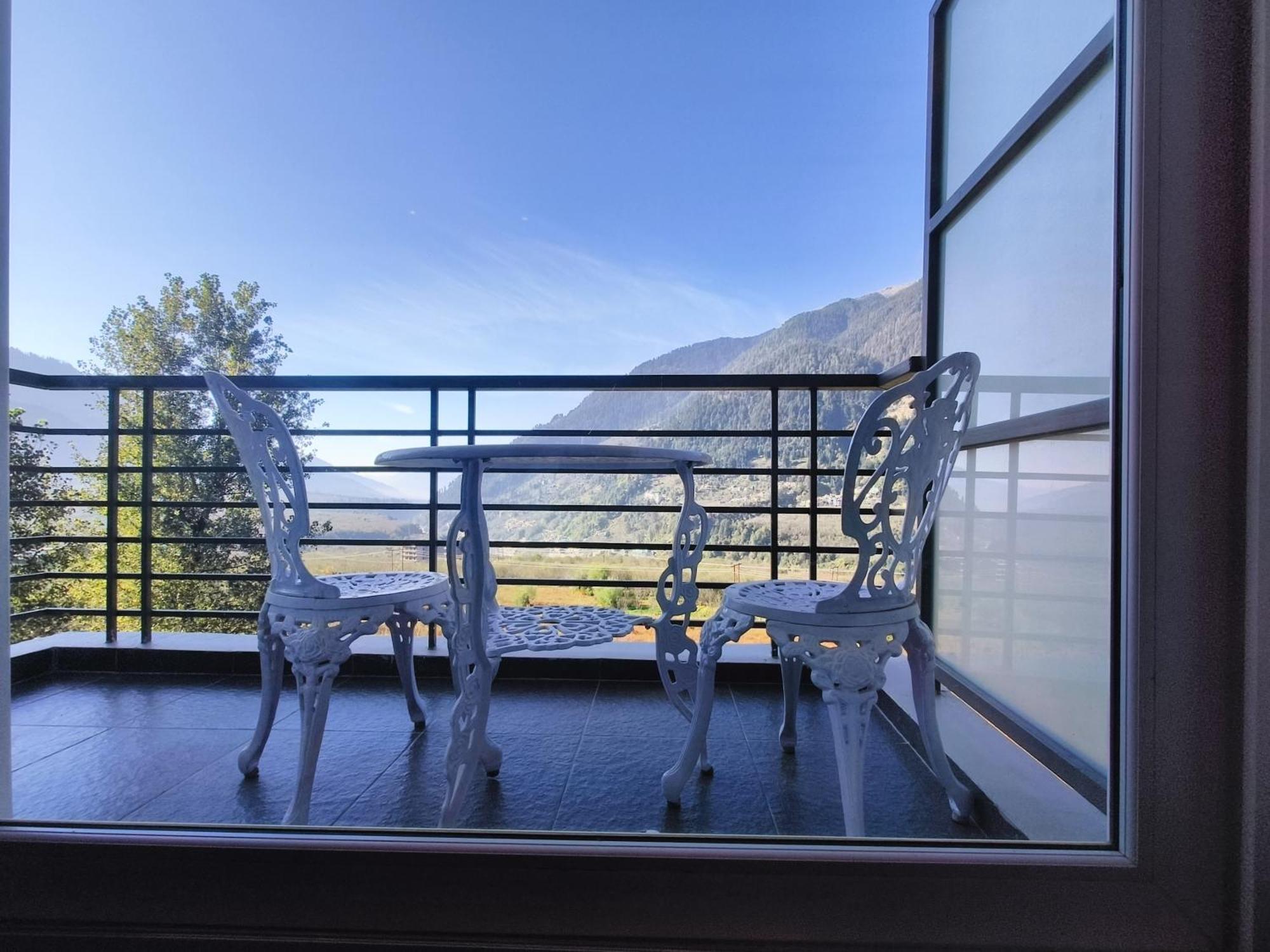 Justa Grand View Resort & Spa, Manali Exterior photo